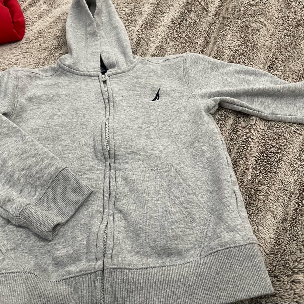 Boys size 7 Nautica sweatshirt
